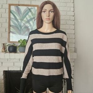 BcbgMaxazria wool sweater top XS cashmere black tan scoop neck oversized